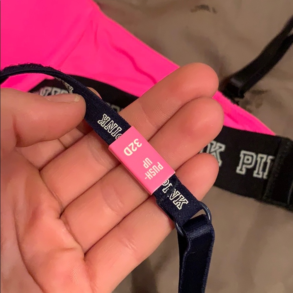 Pink push up bras - Picture 3 of 4